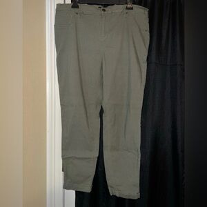 Body by us green pants